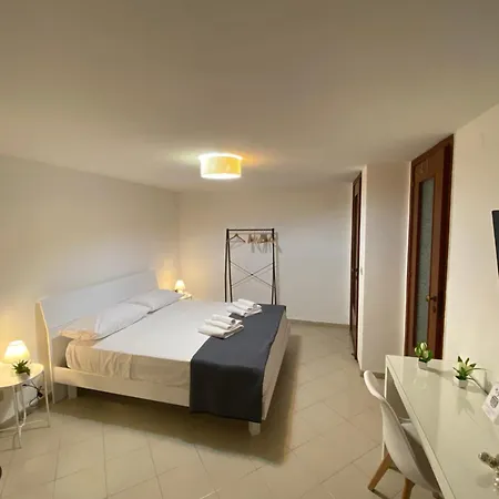 A Due Passi Da Mondello * Palermo